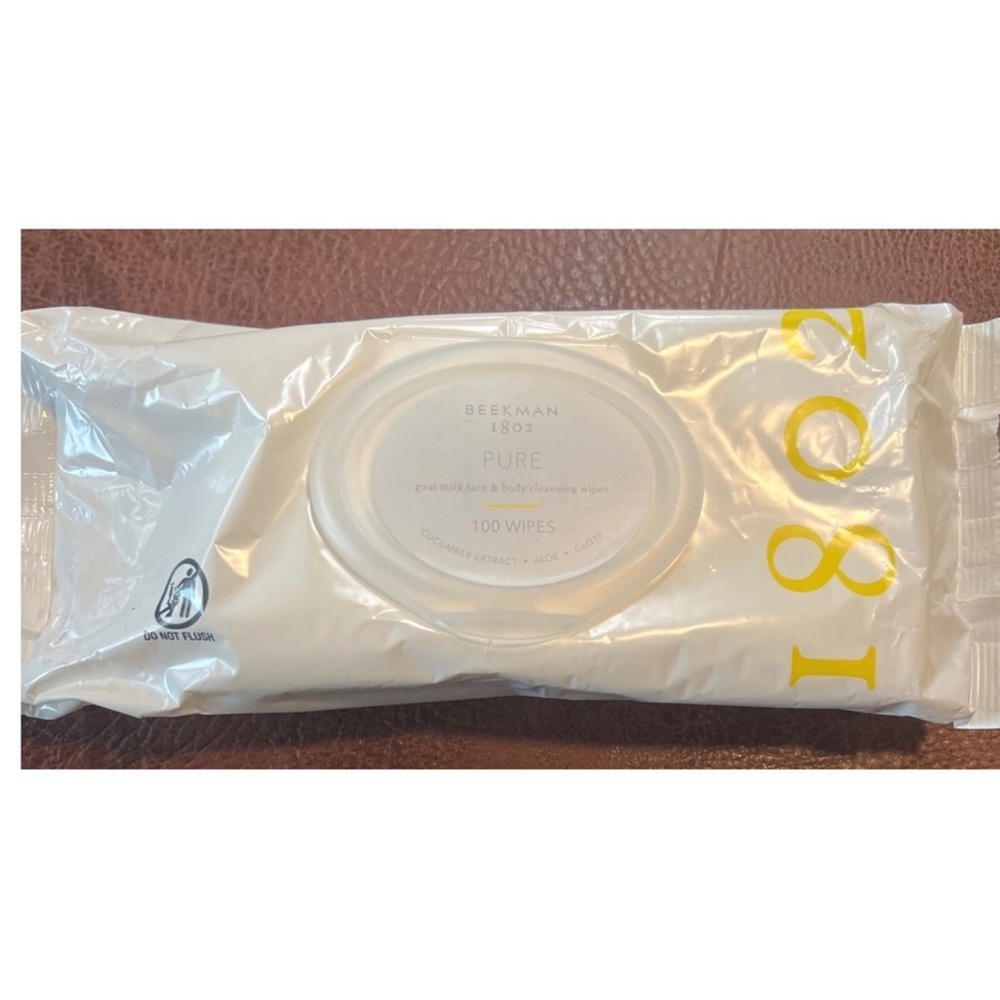 Beekman 1802 Pure Facial Cleansing Wipes - non scented. 100 wipes new in package